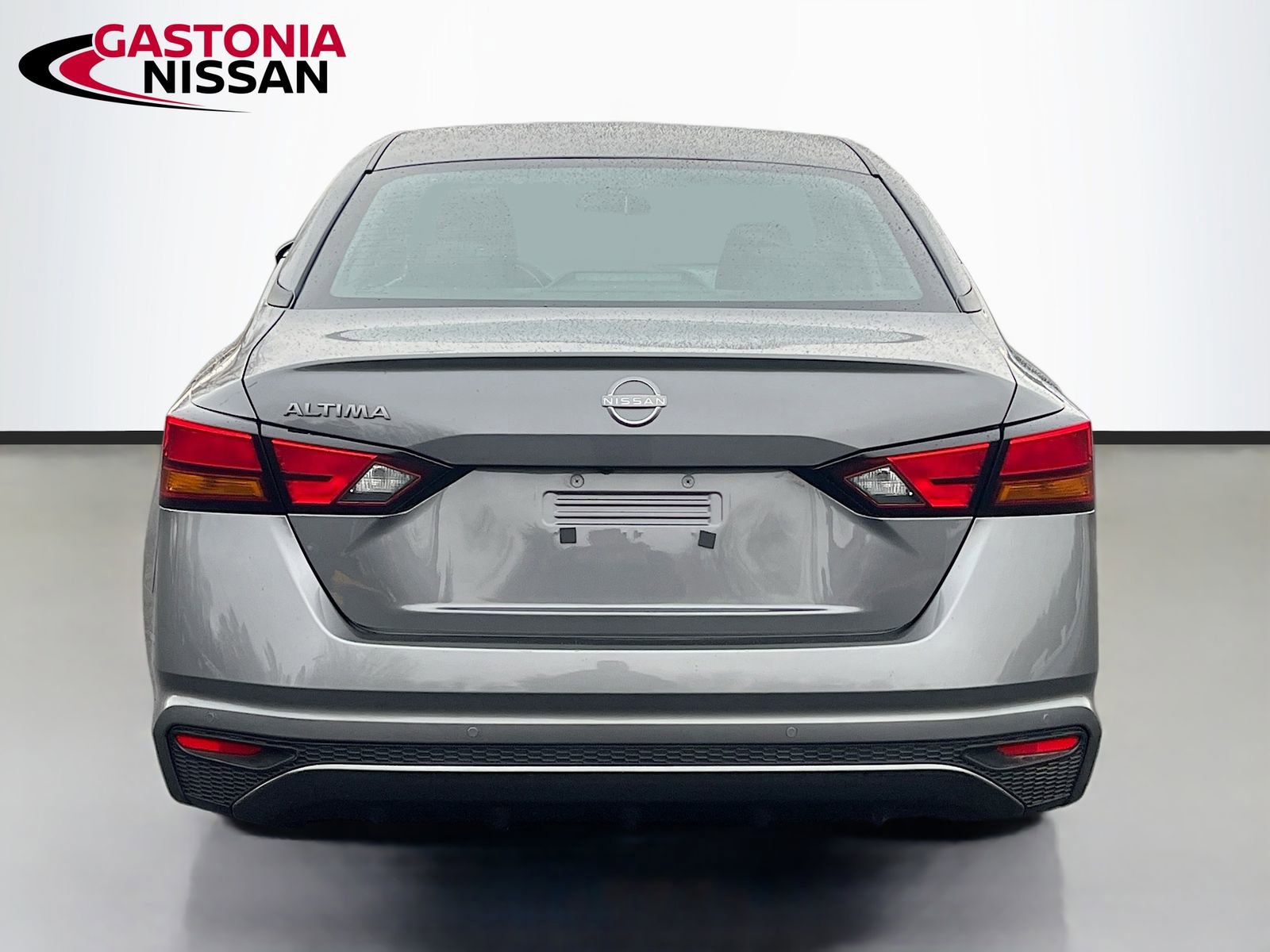 Used 2024 Nissan Altima 2.5 S FWD image 7