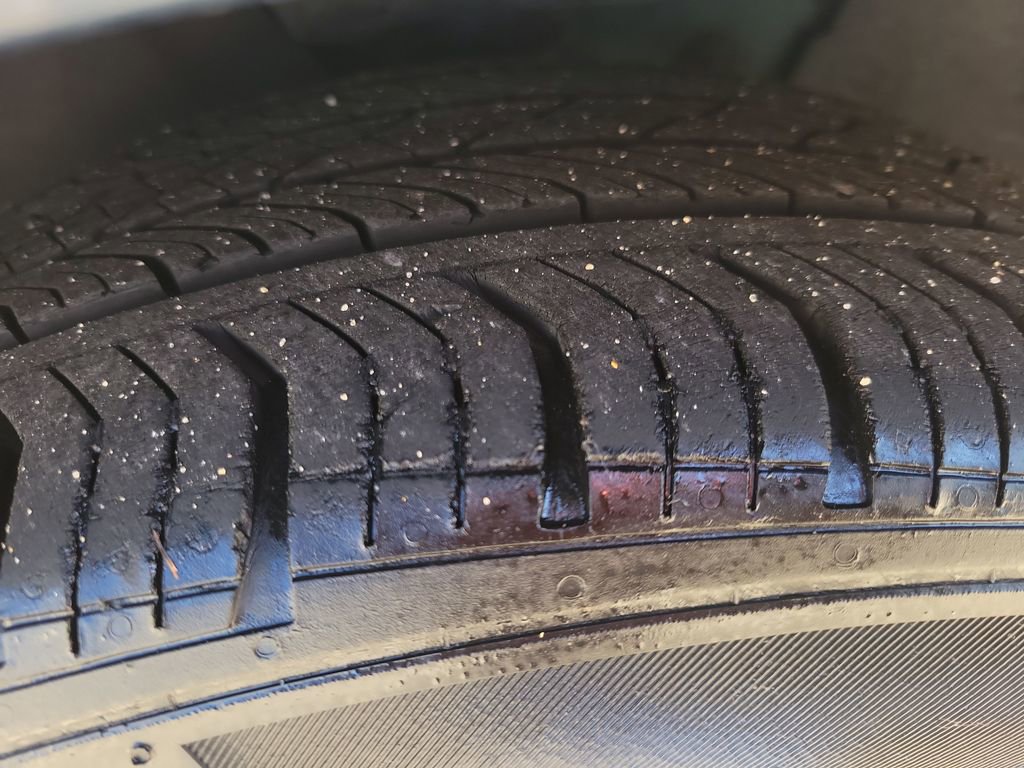 Used 2019 Volkswagen Passat 2.0T Wolfsburg w/ Wheels & Sunroof Package image 31