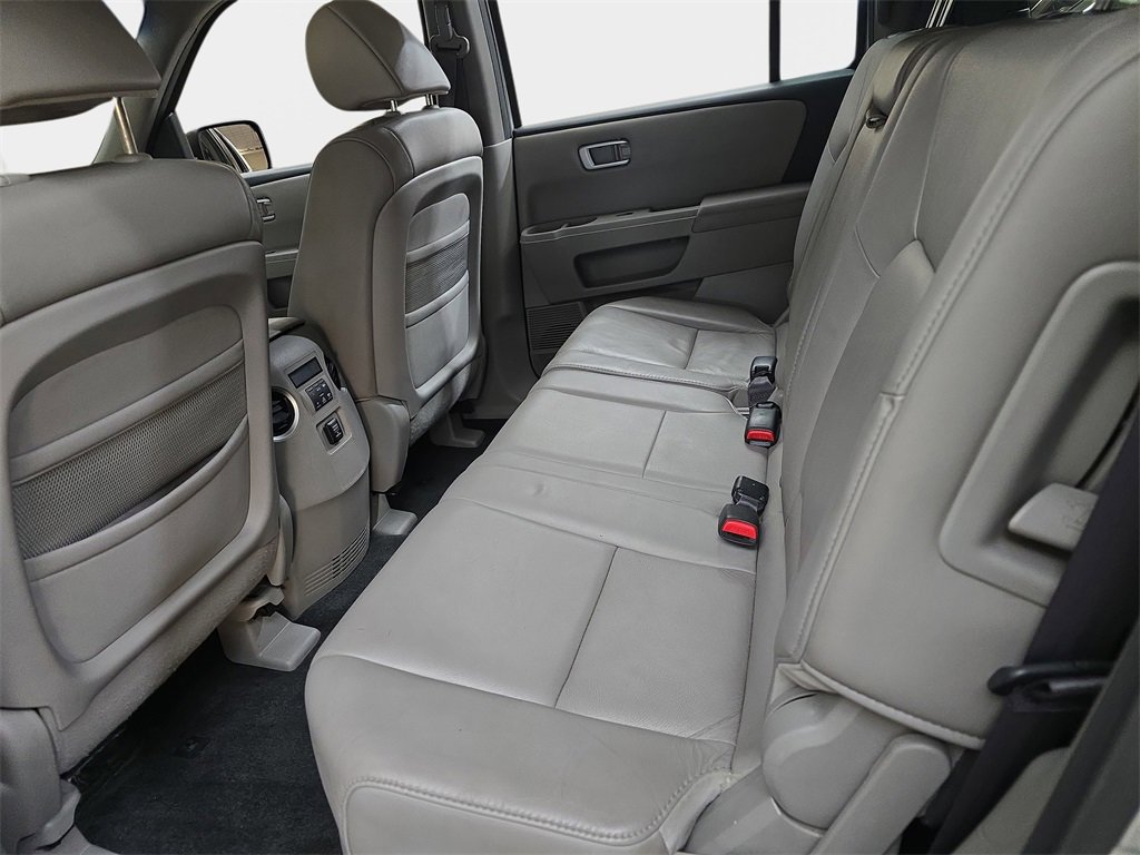 Used 2011 Honda Pilot EX-L image 16