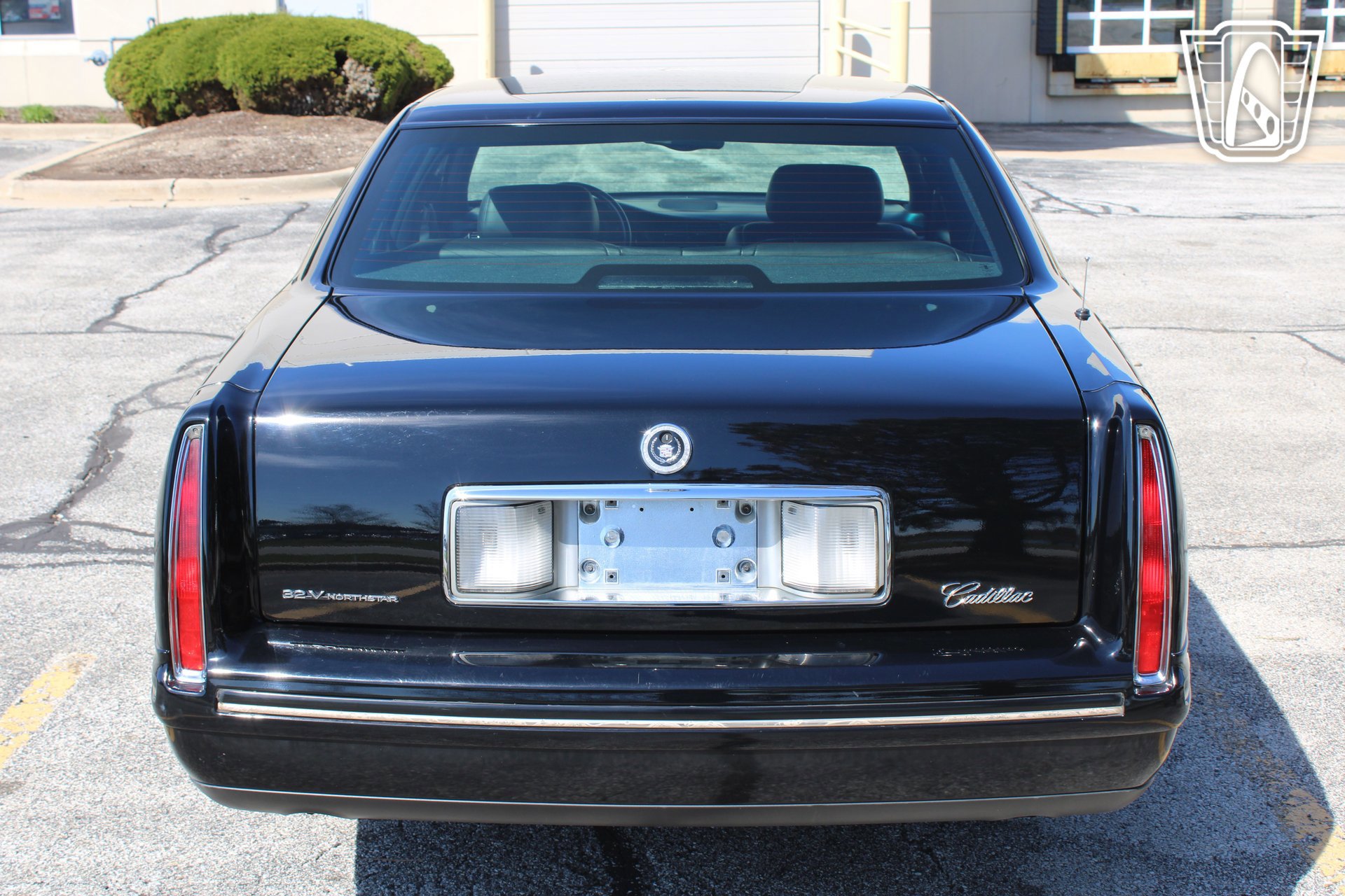 Used 1999 Cadillac De Ville Concours FWD image 10