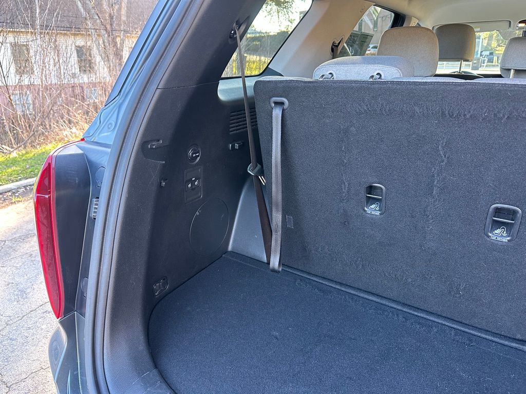 Used 2022 Hyundai Palisade SE image 40