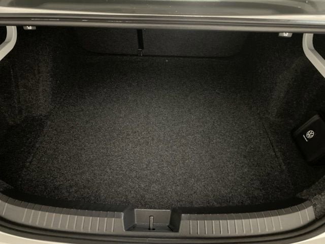 Certified 2021 Volkswagen Jetta GLI FWD image 9