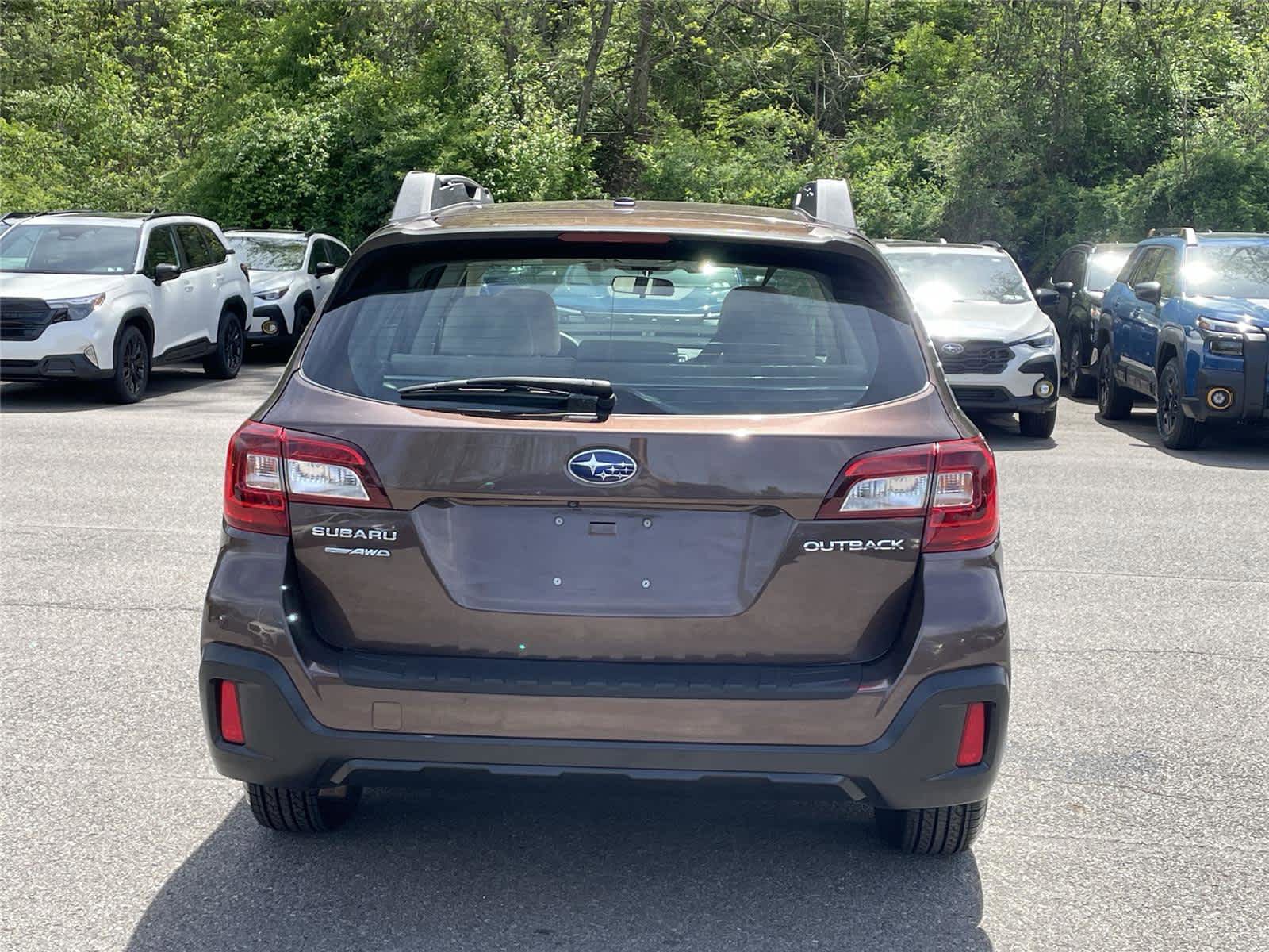 Used 2019 Subaru Outback 2.5i AWD/4WD image 4