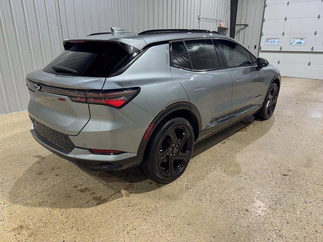 Used 2024 Chevrolet Equinox EV RS image 6
