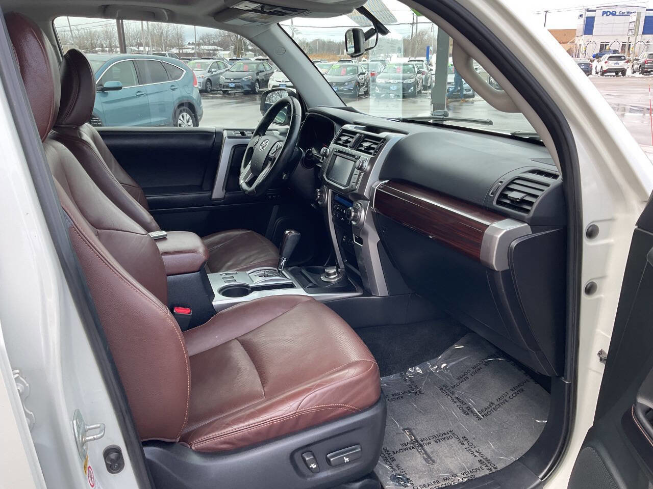 Used 2016 Toyota 4Runner Limited AWD/4WD image 43