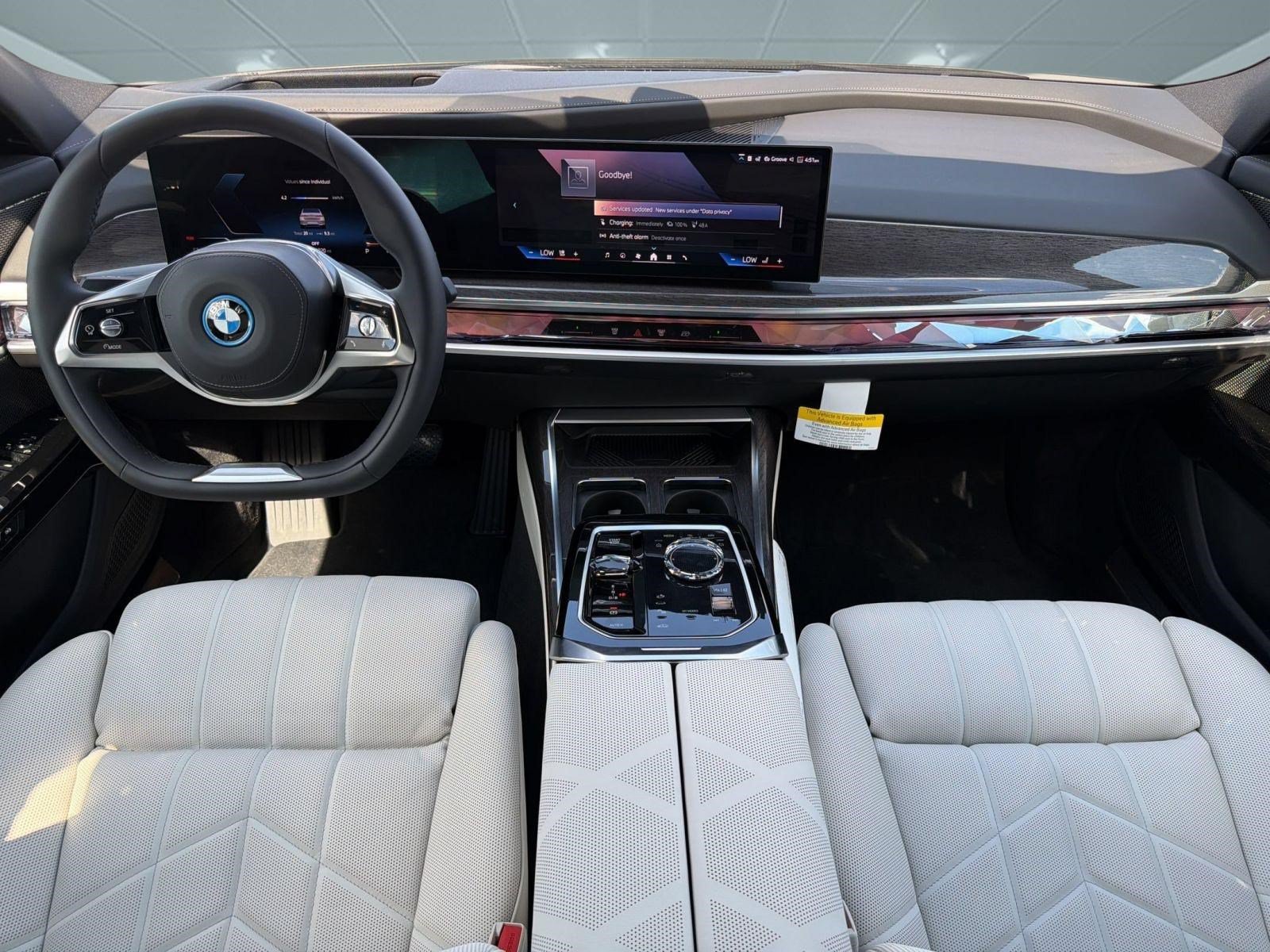 New 2026 BMW i7 xDrive60 AWD/4WD image 15