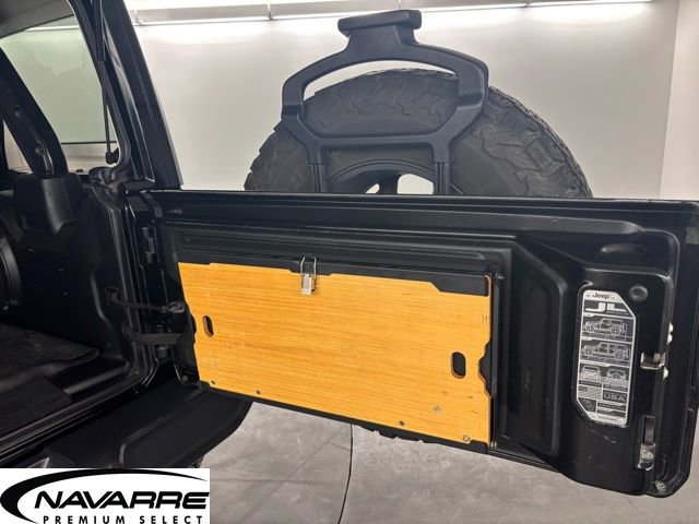Used 2020 Jeep Wrangler Unlimited Sahara image 30