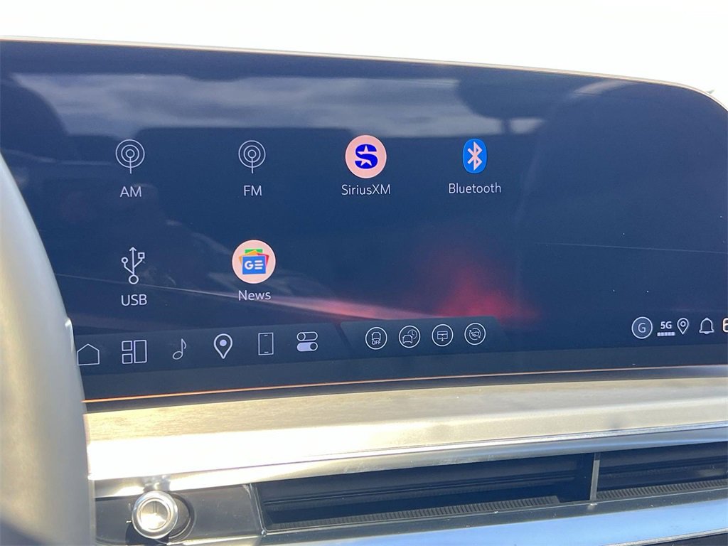 New 2026 Cadillac Lyriq V image 18