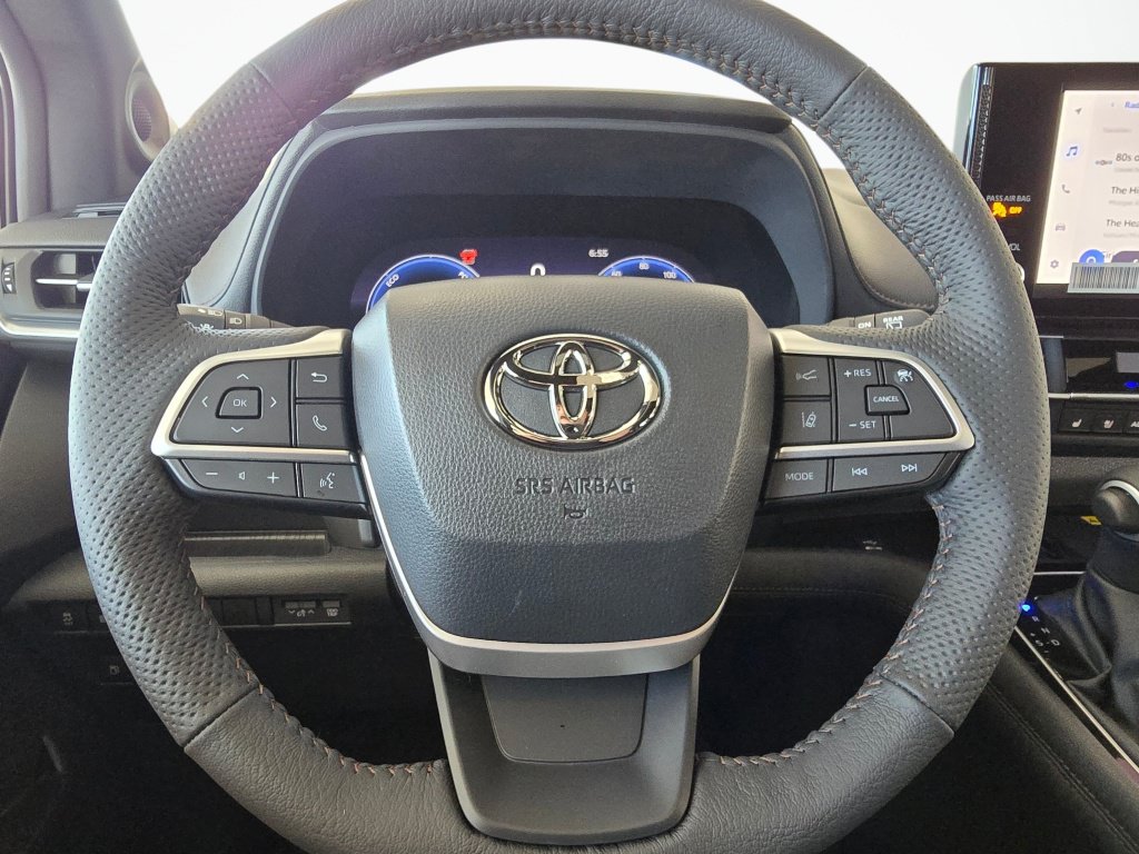 New 2026 Toyota Sienna Limited AWD/4WD image 23