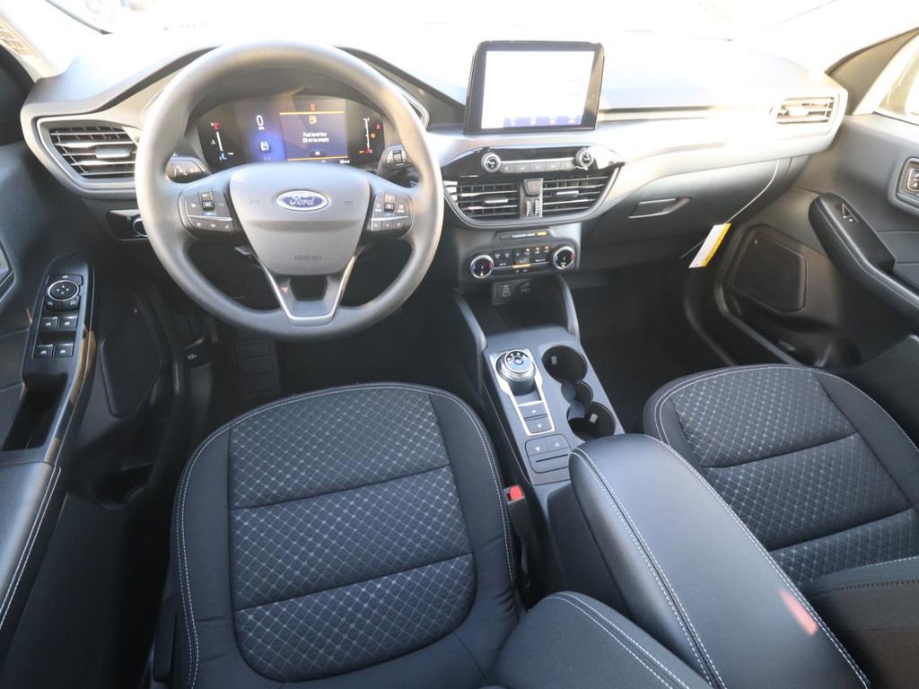 New 2026 Ford Escape Active image 8
