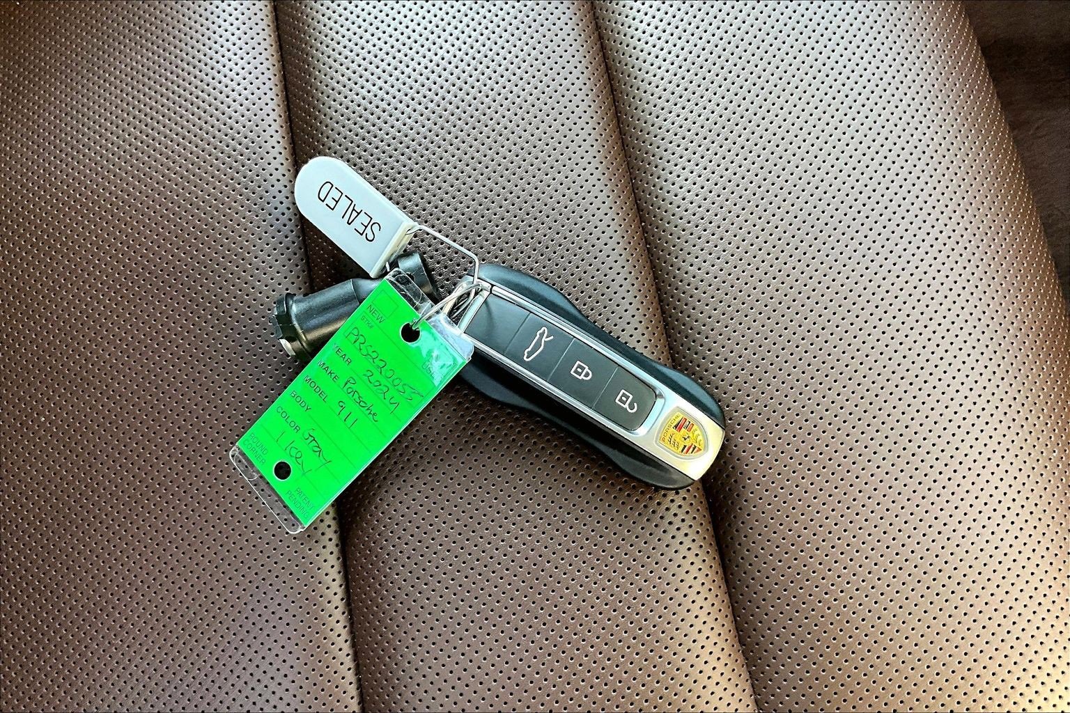 Used 2024 Porsche 911 Carrera 4S image 11