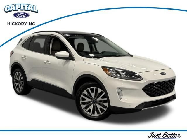 Used 2021 Ford Escape Titanium AWD/4WD image 1
