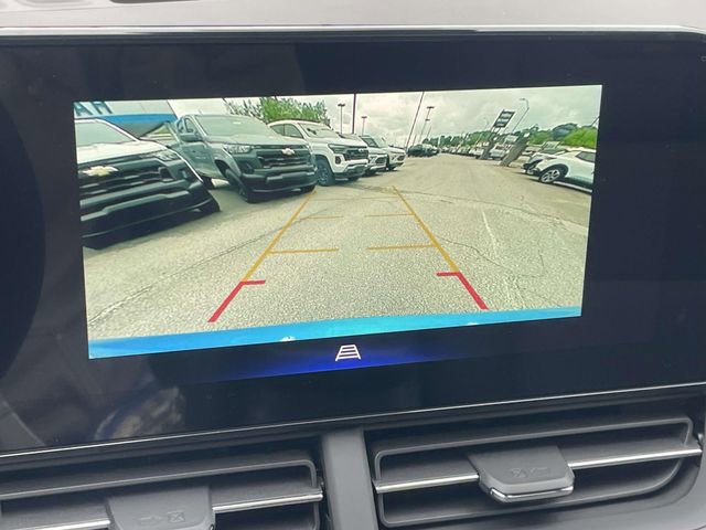 New 2026 Chevrolet Trax RS w/ Sunroof Package FWD image 14