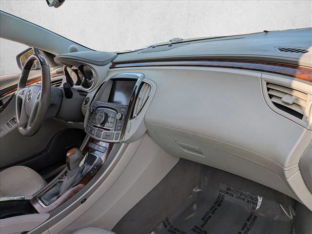 Used 2011 Buick LaCrosse CXS image 21