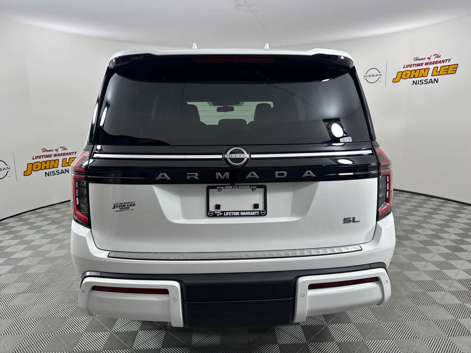 New 2026 Nissan Armada SL image 4