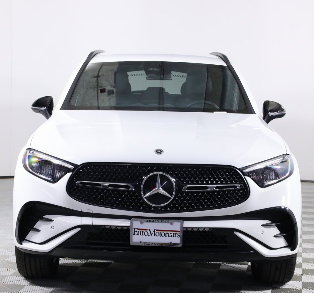 Certified 2025 Mercedes-Benz GLC 300 4MATIC image 2