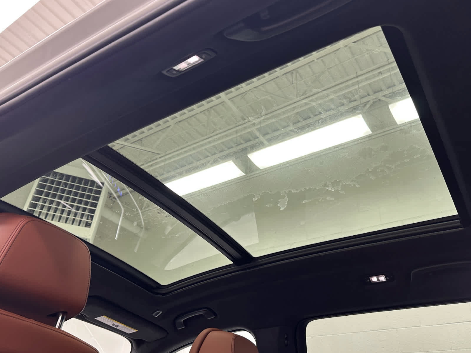 Used 2023 BMW X7 xDrive40i w/ M Sport Package AWD/4WD image 41