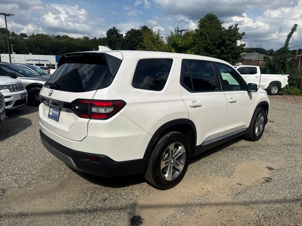 Used 2024 Honda Pilot EX-L image 7