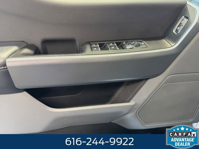 Used 2023 Ford F150 XLT w/ Trailer Tow Package image 9