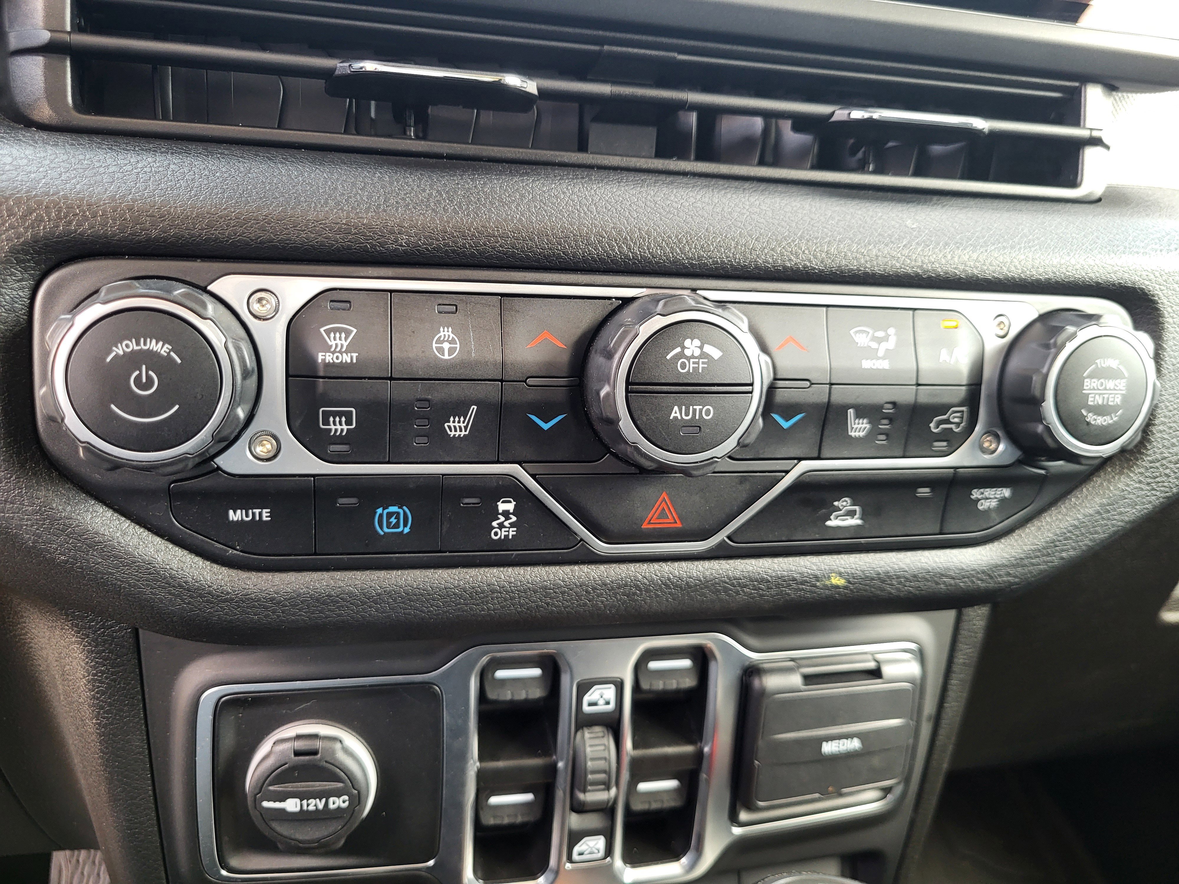 Used 2025 Jeep Wrangler Unlimited Sport S 4xe image 48