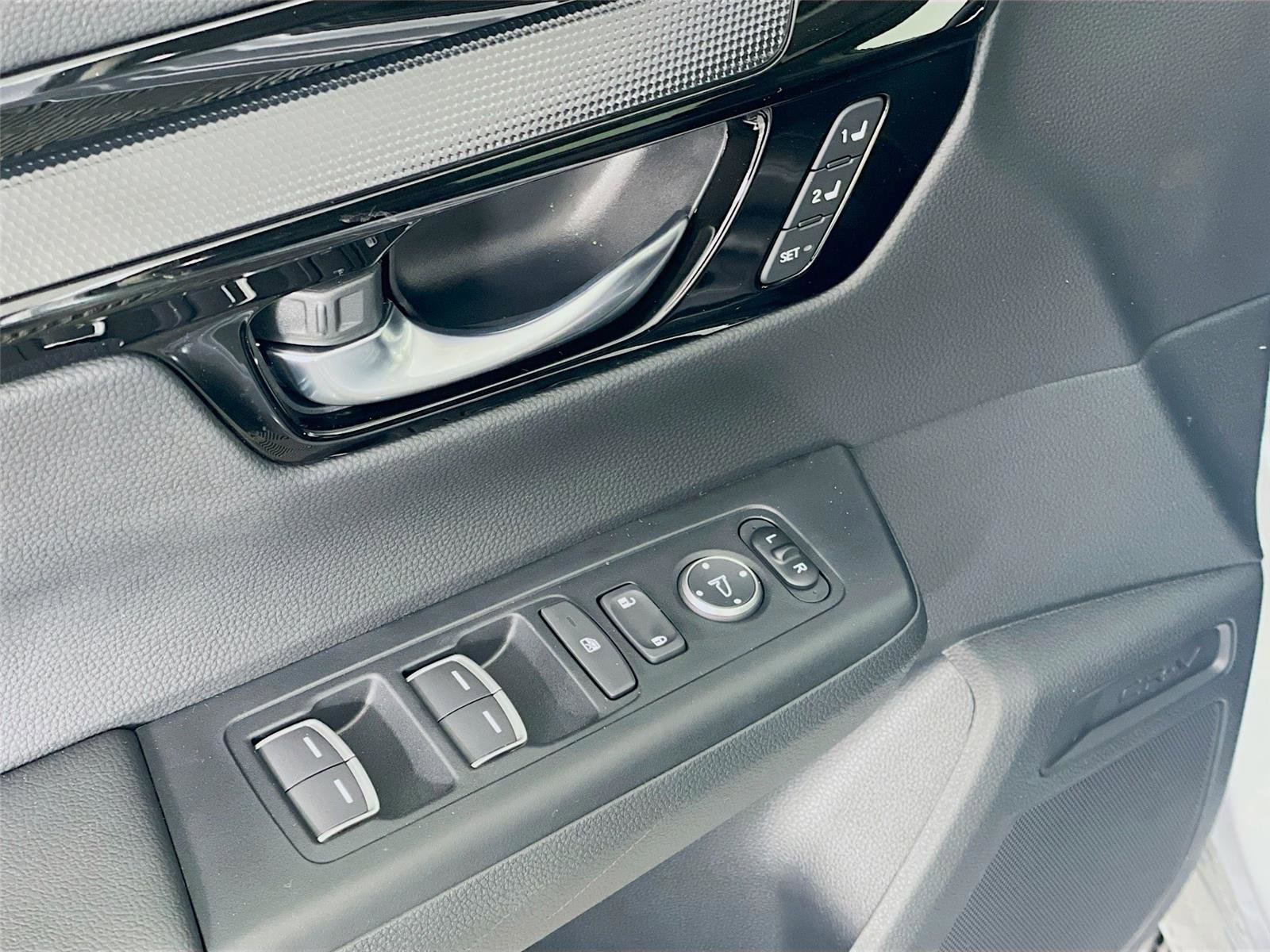 New 2026 Honda CR-V EX-L image 17