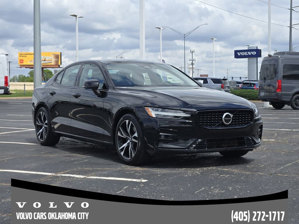 Used 2025 Volvo S60 B5 Core AWD/4WD video 2