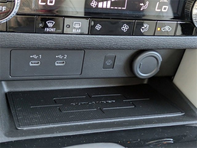 New 2025 Mitsubishi Outlander SE image 25