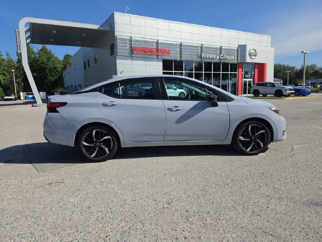 Certified 2025 Nissan Versa SR FWD image 9