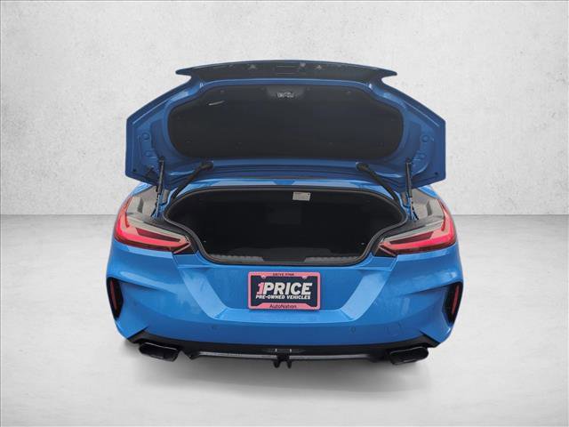 Used 2022 BMW Z4 M40i w/ Premium Package image 8