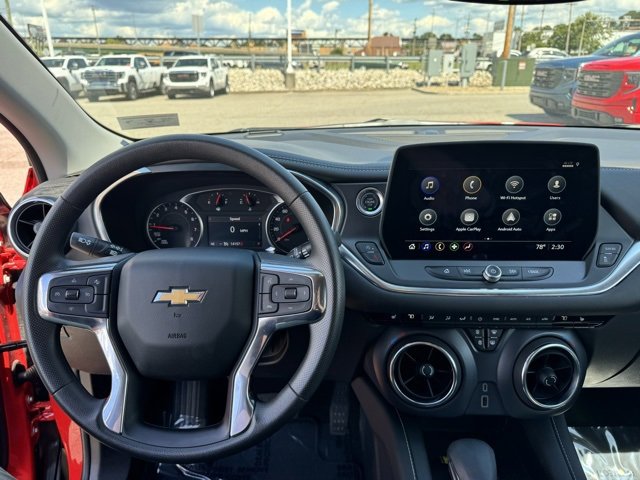 Certified 2025 Chevrolet Blazer LT image 12