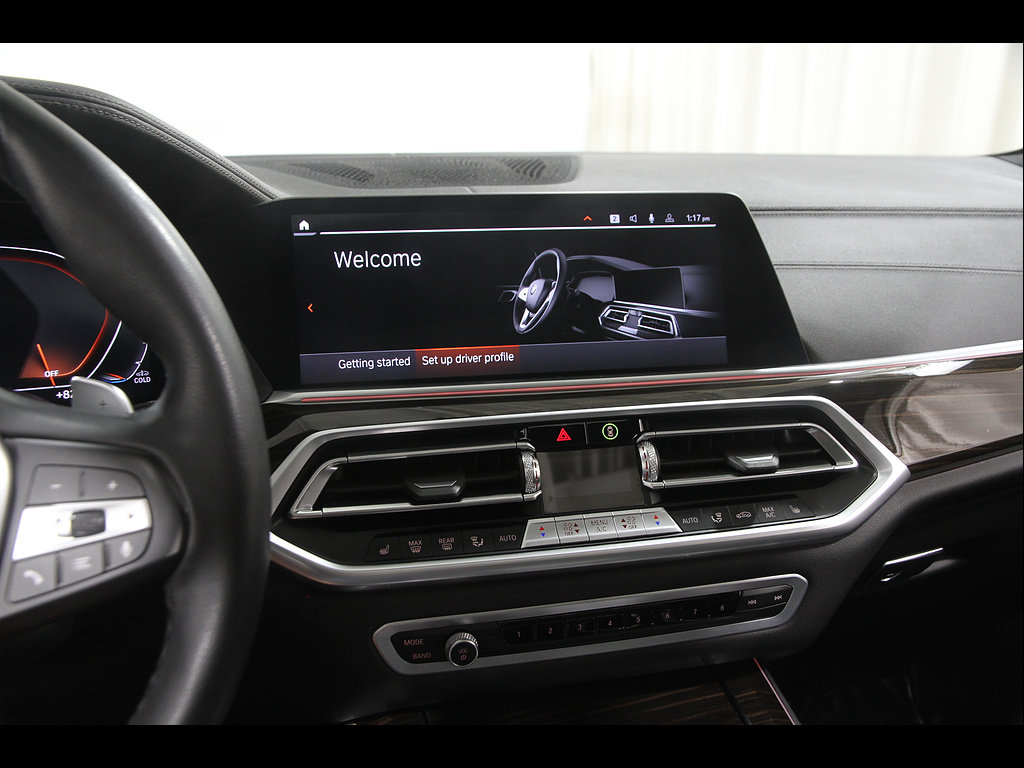 Used 2023 BMW X5 xDrive40i w/ Premium Package AWD/4WD image 9