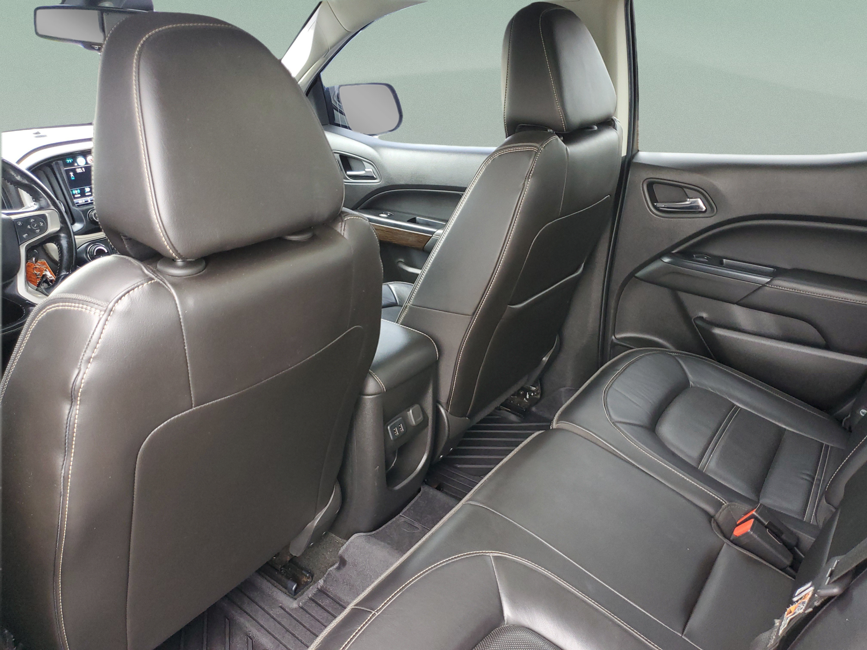 Used 2018 GMC Canyon Denali AWD/4WD image 9