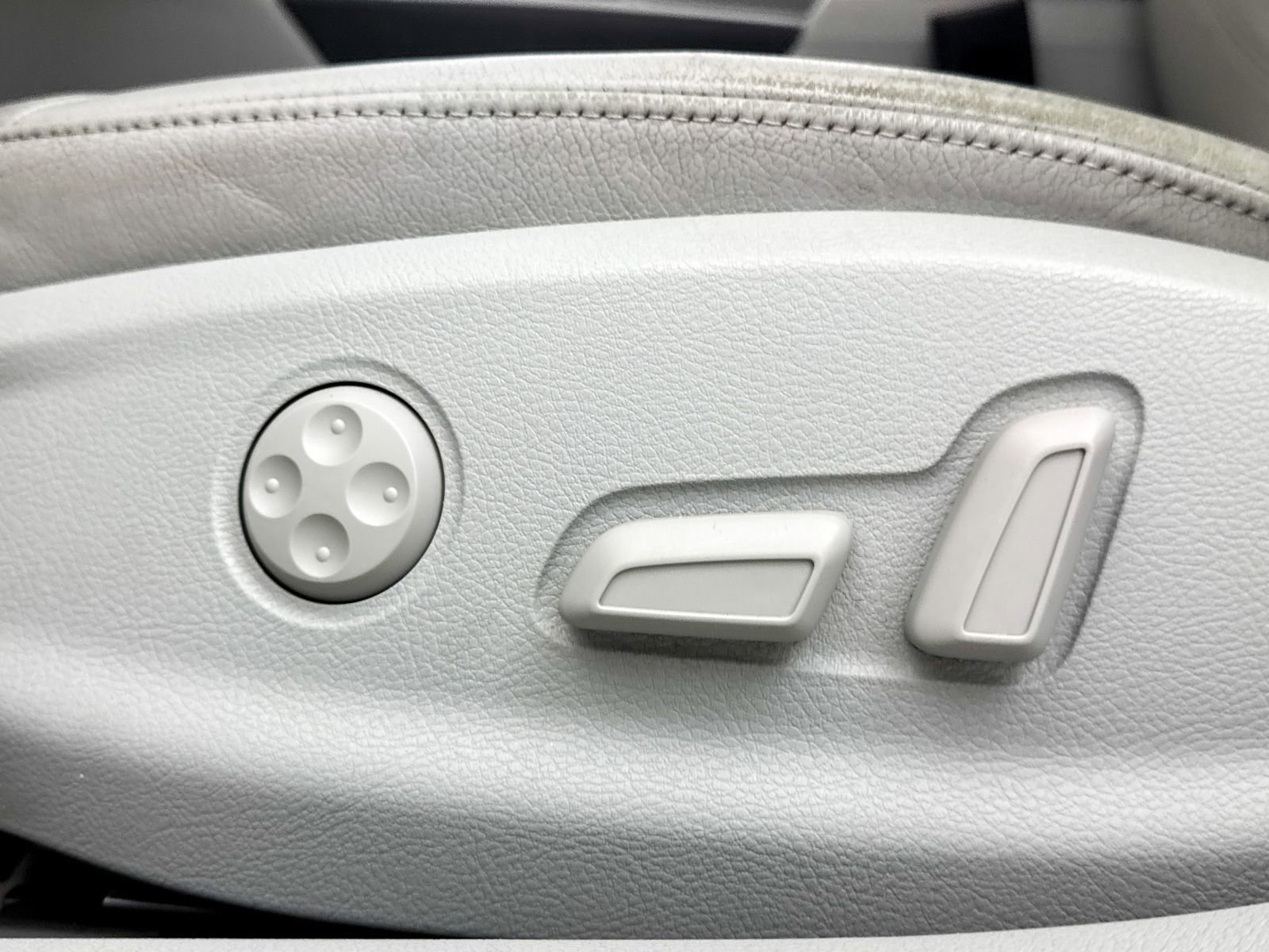 Used 2015 Audi A3 1.8T Premium image 18