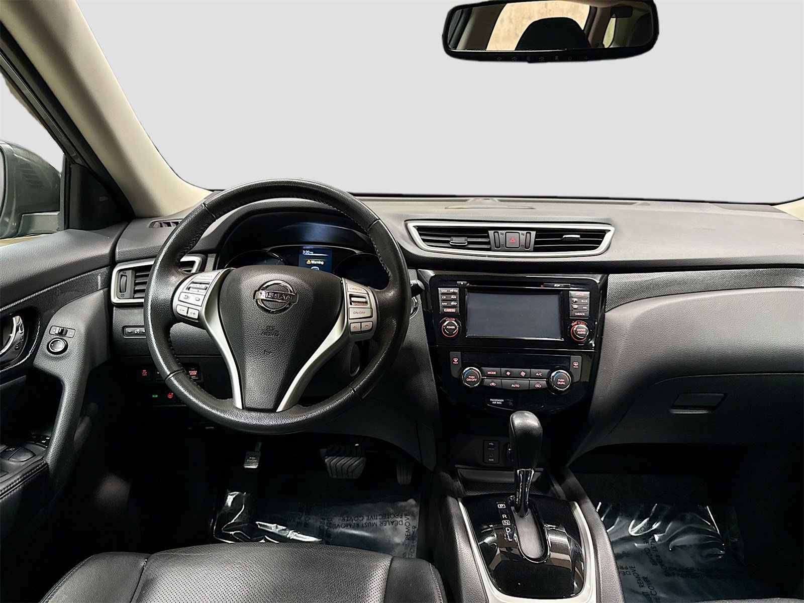 Used 2016 Nissan Rogue SL w/ SL Premium Package image 24