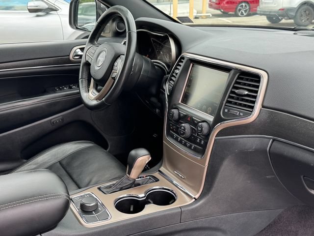 Used 2017 Jeep Grand Cherokee Limited w/ Luxury Group II AWD/4WD image 9