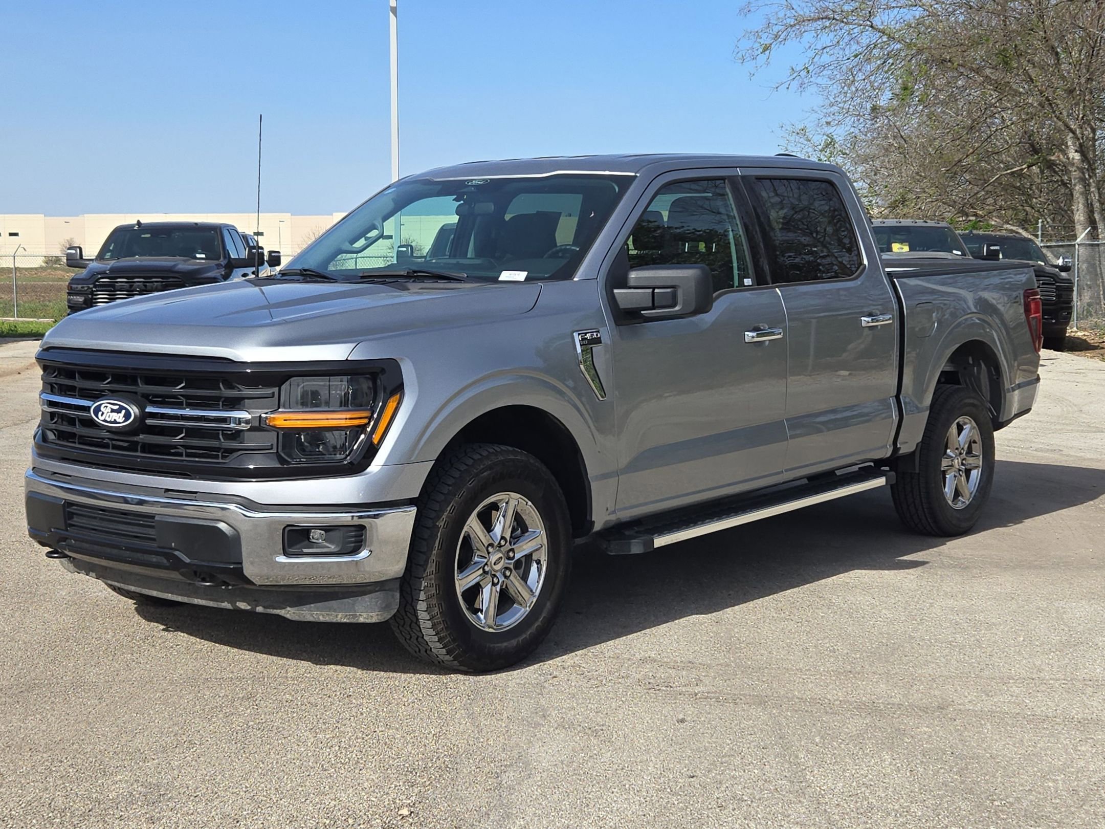 Used 2025 Ford F150 XLT w/ Equipment Group 301A Standard image 7