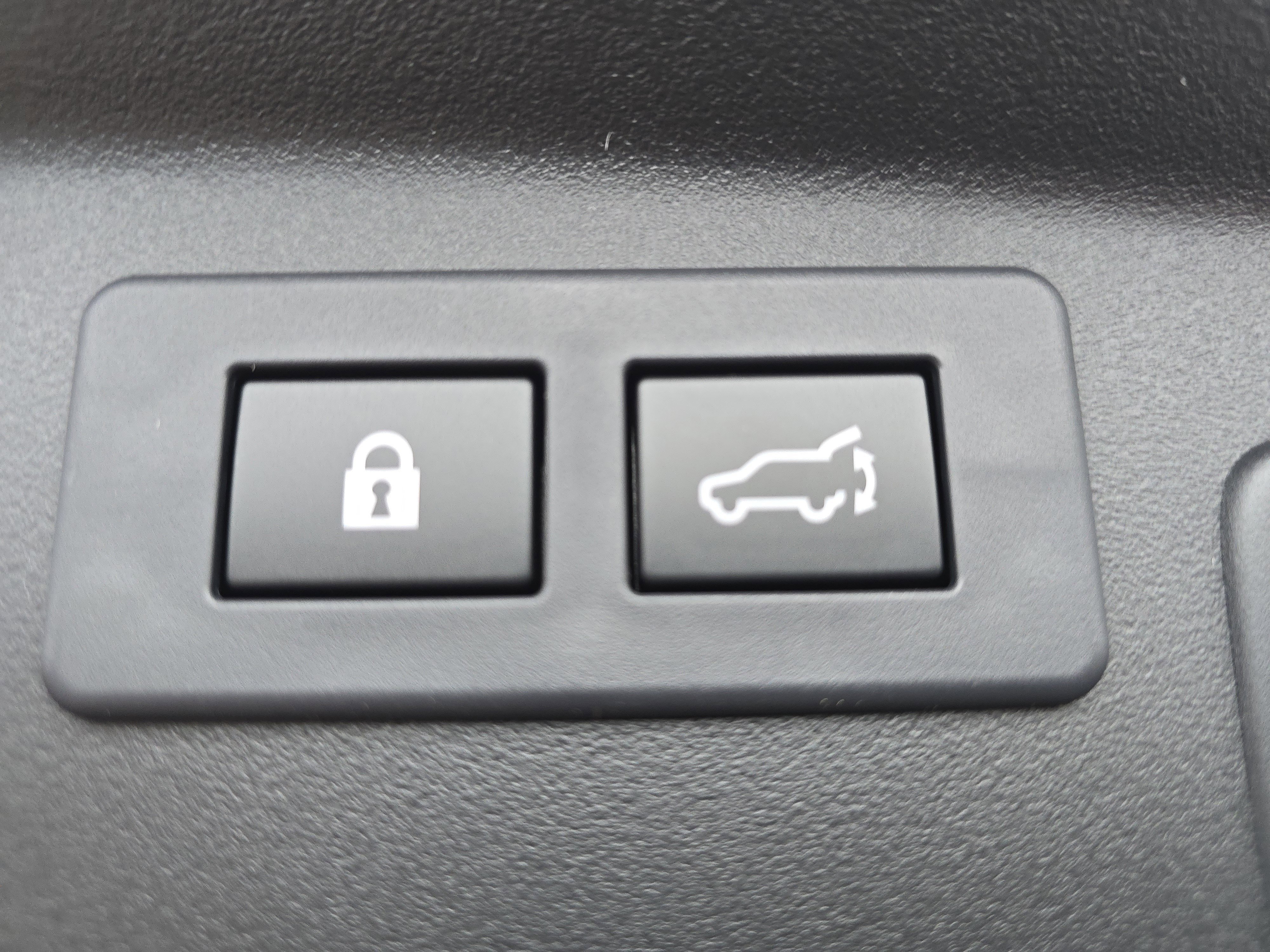 New 2026 Subaru Outback Limited AWD/4WD image 17