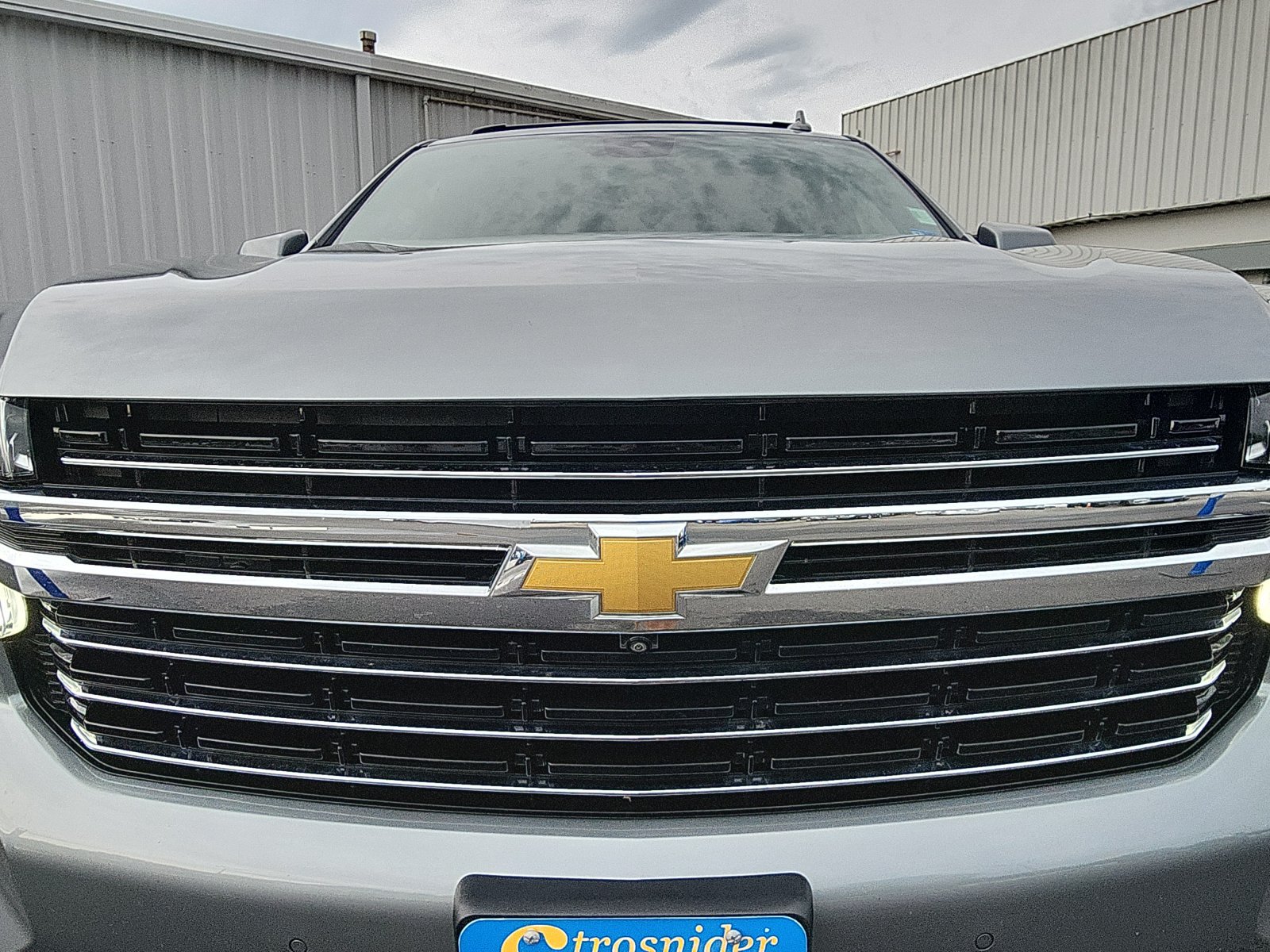 Used 2024 Chevrolet Suburban LT w/ Luxury Package AWD/4WD image 14