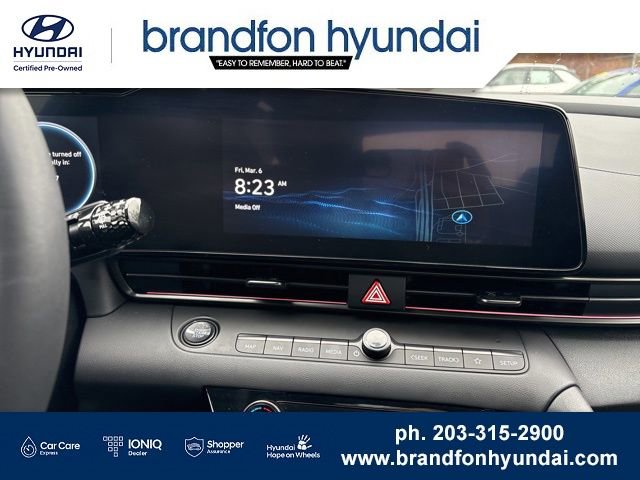 Certified 2025 Hyundai Elantra SEL FWD image 19