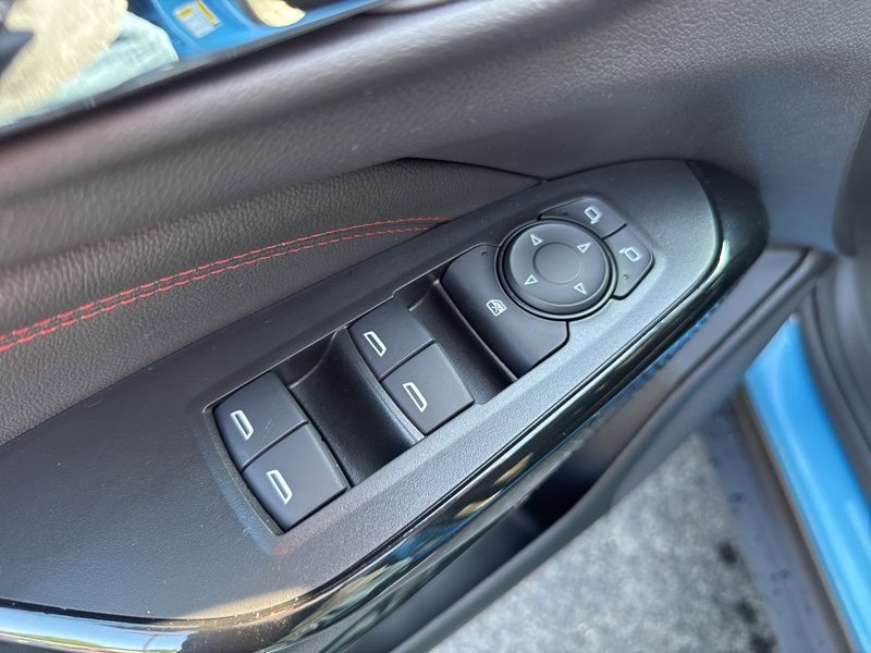 New 2025 Chevrolet Trax RS w/ Sunroof Package image 16