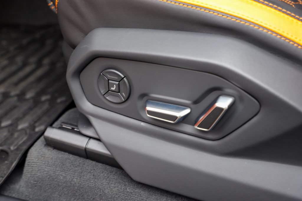 Used 2024 Lamborghini Urus S AWD/4WD image 63