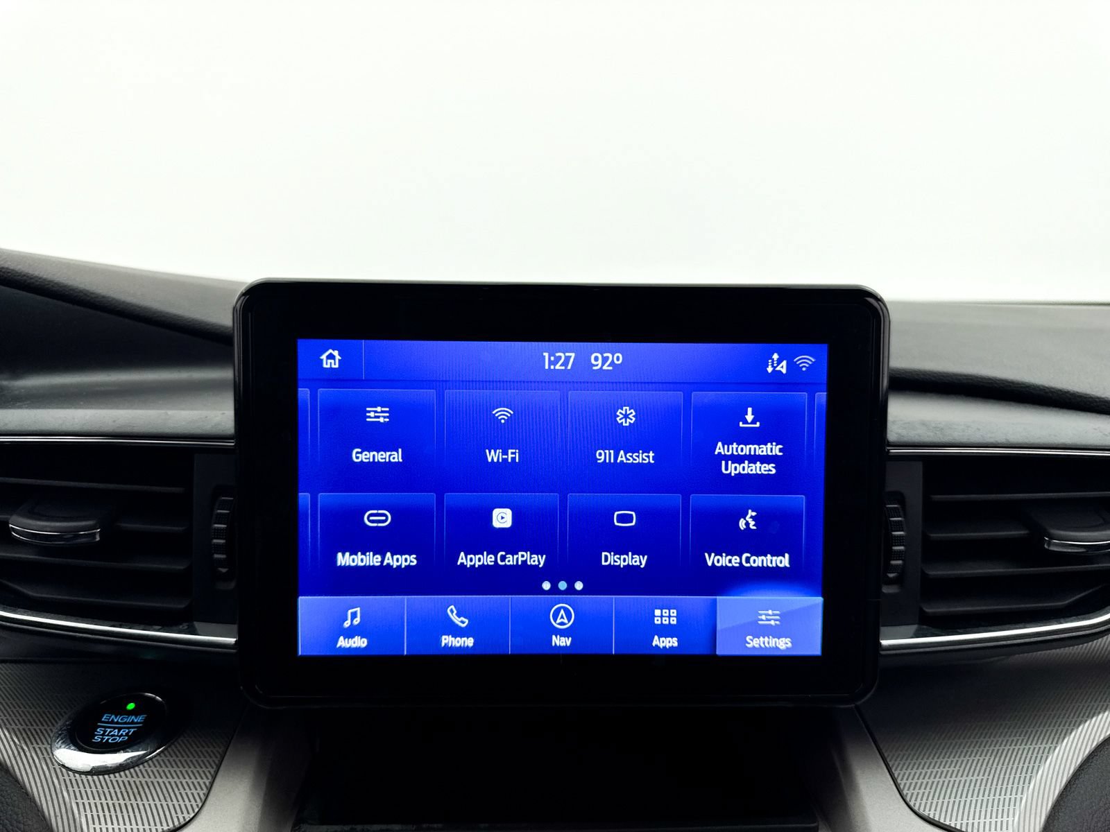 Used 2021 Ford Explorer XLT w/ Equipment Group 202A RWD image 24
