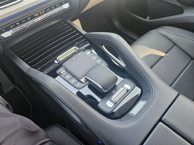 Certified 2024 Mercedes-Benz GLS 450 4MATIC image 22