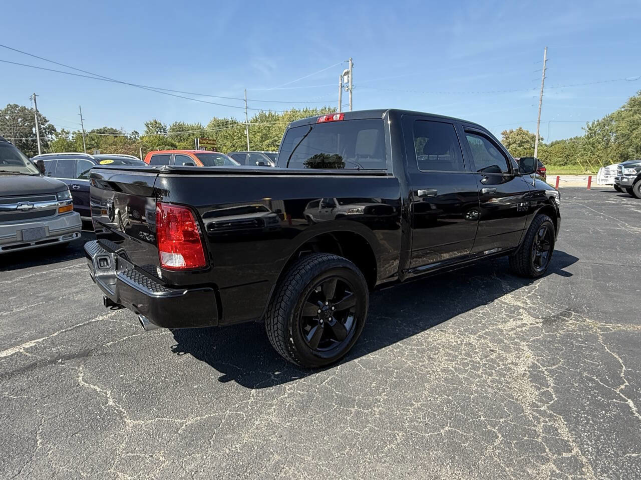 Used 2015 RAM 1500 Express image 7