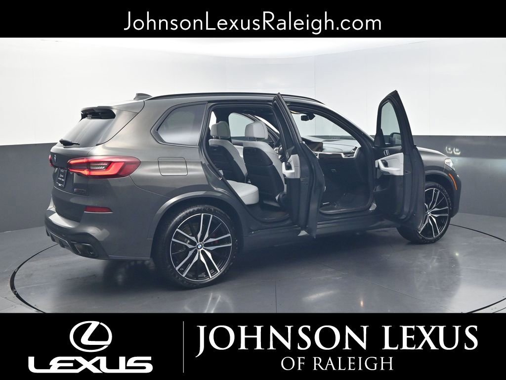 Used 2023 BMW X5 M50i w/ Executive Package AWD/4WD image 31