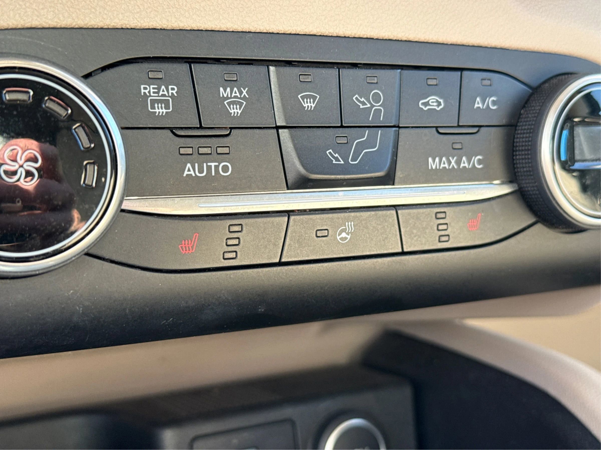 Used 2020 Ford Escape SEL AWD/4WD image 29