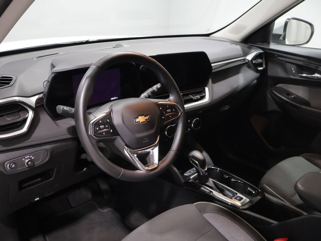 Used 2024 Chevrolet TrailBlazer LT w/ Convenience Package image 16