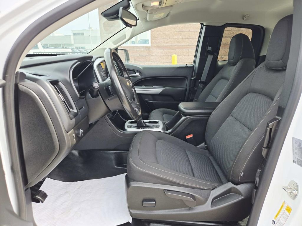 Used 2022 Chevrolet Colorado LT w/ Fleet Safety Package image 11