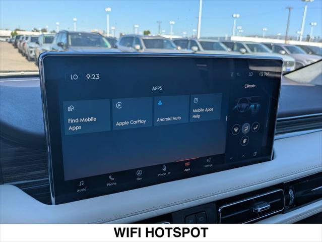 Certified 2023 Lincoln Nautilus Black Label w/ Class II Trailer Tow Package AWD/4WD image 17