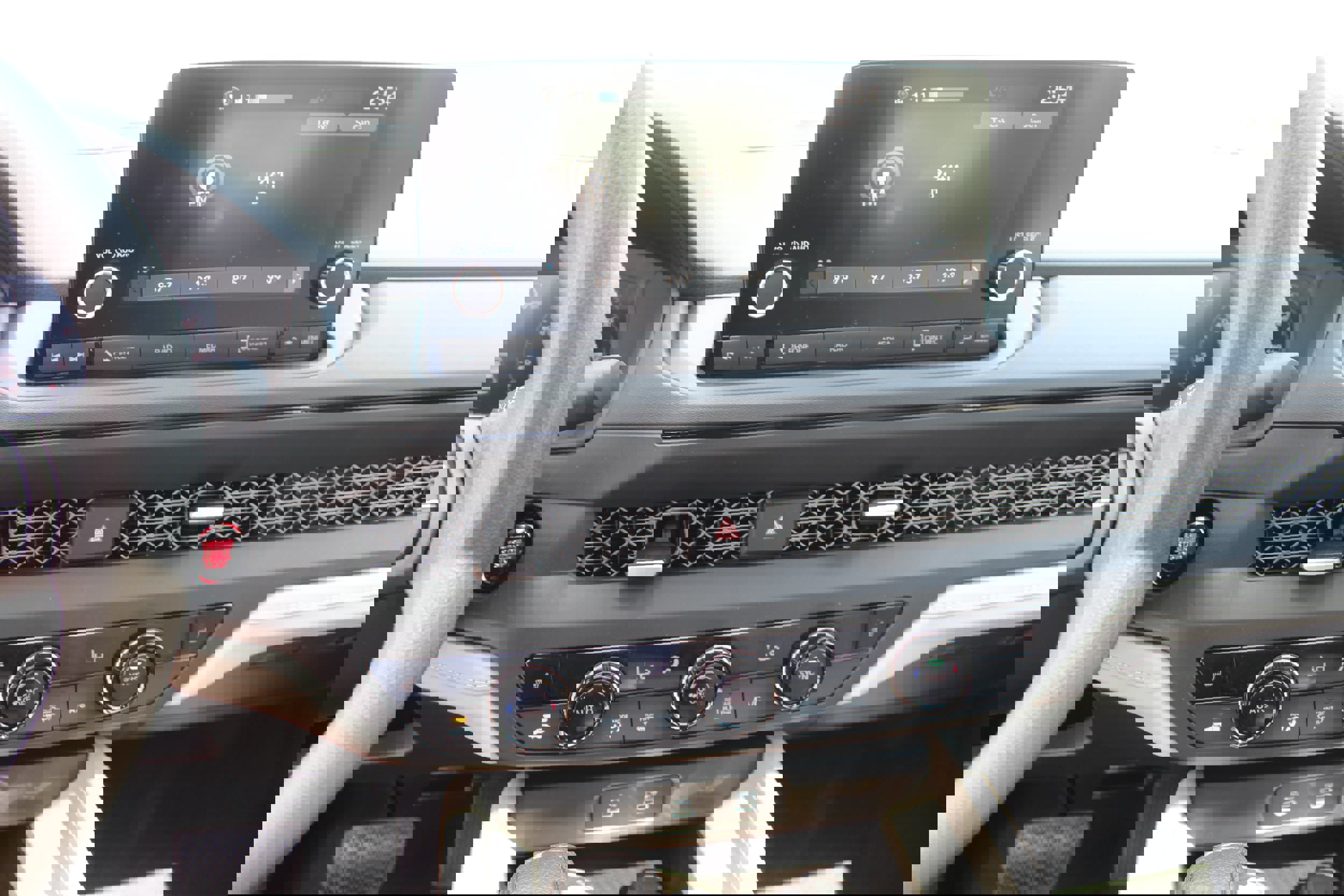 New 2025 Honda Accord SE image 7